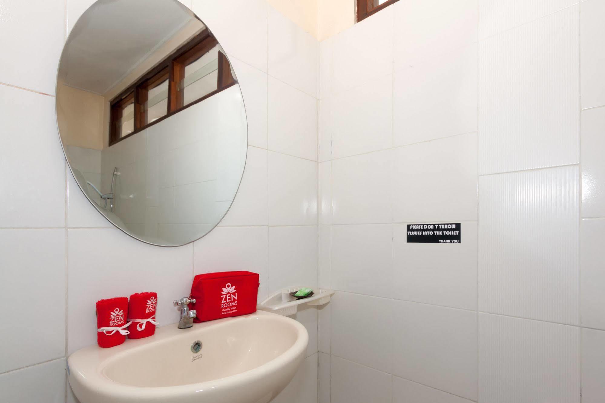 Zen Rooms Sanur Blanjong Sekawaru Dış mekan fotoğraf