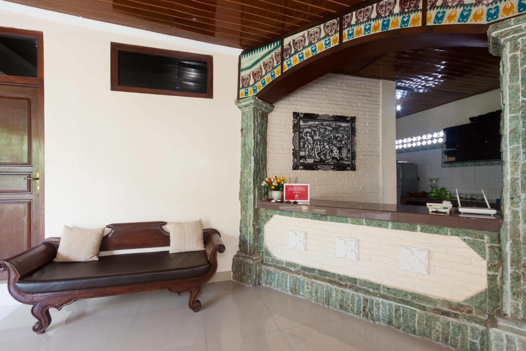 Zen Rooms Sanur Blanjong Sekawaru Dış mekan fotoğraf